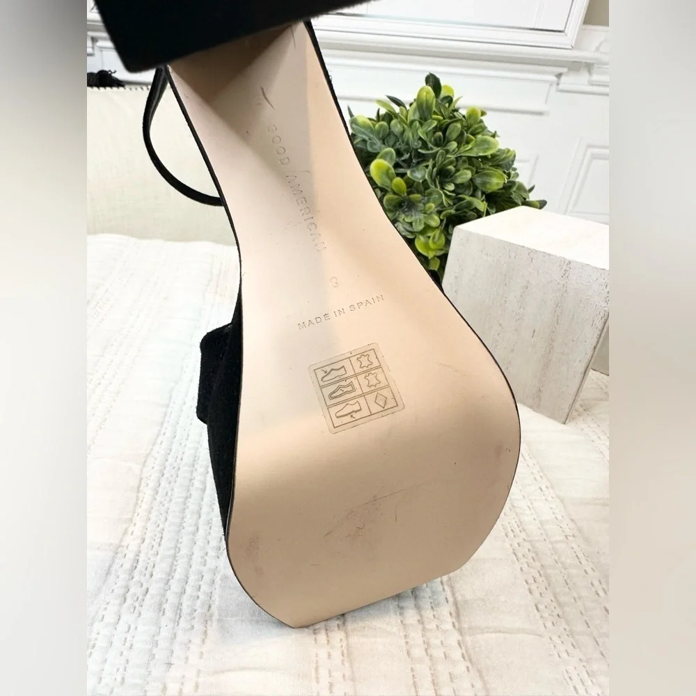 Good American Suede Blocked Heel Sandals in Black Women’s Size 8